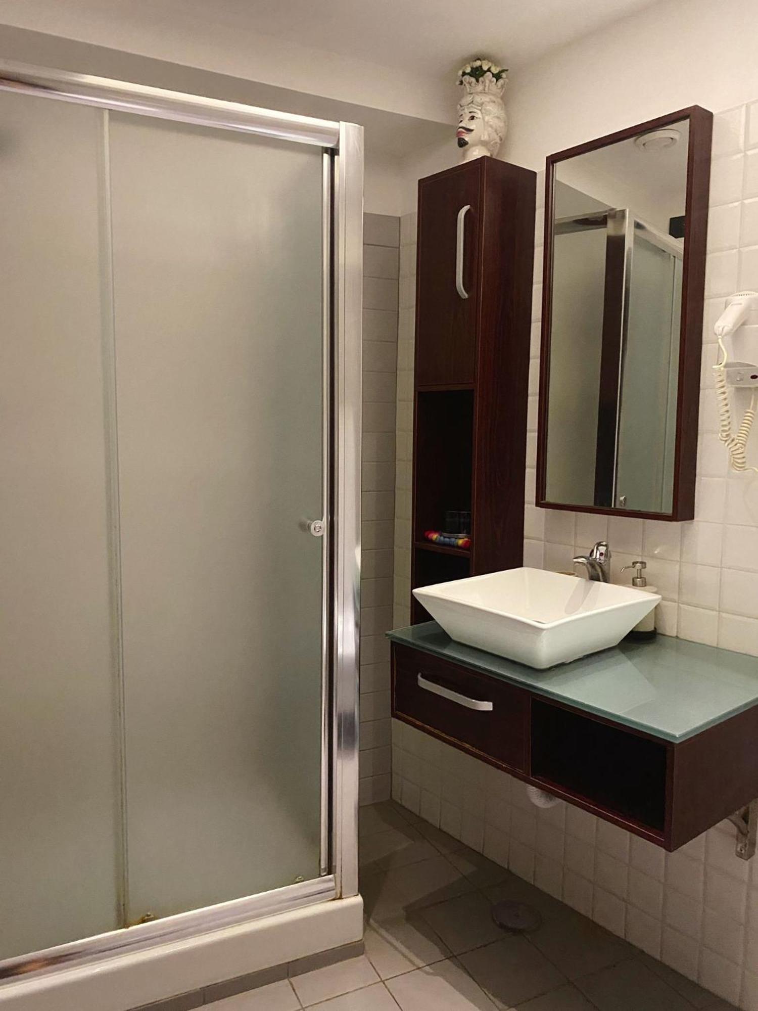 נאפולי Dolce Vita Rooms מראה חיצוני תמונה
