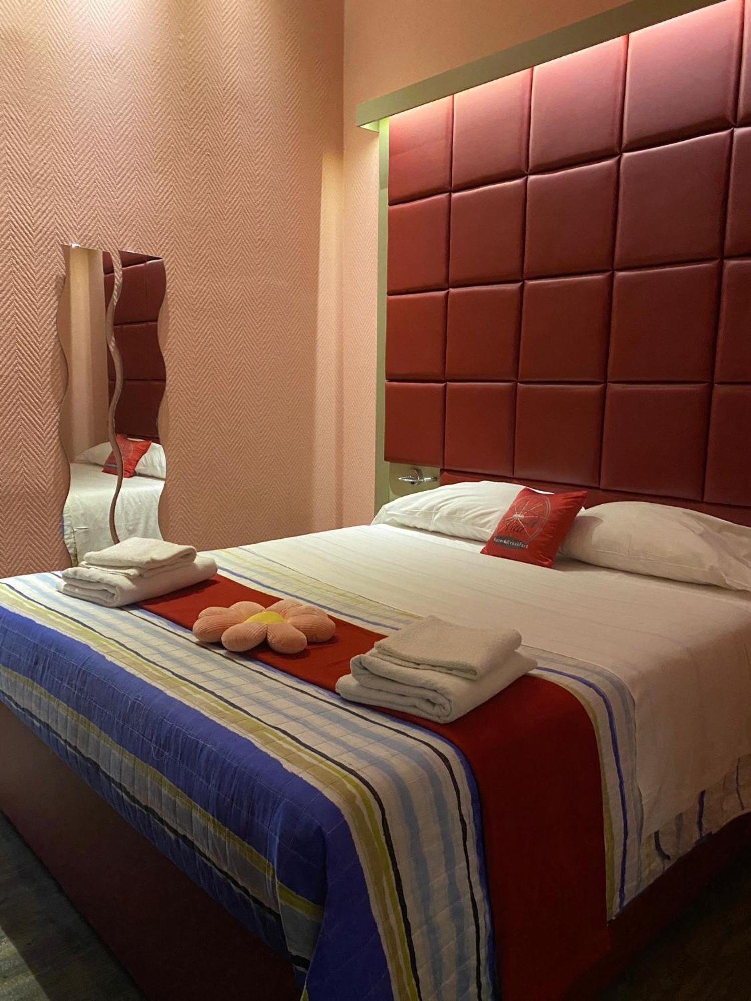 נאפולי Dolce Vita Rooms מראה חיצוני תמונה