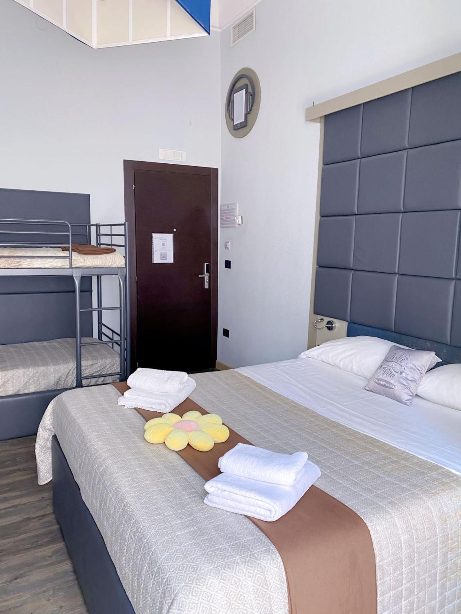 נאפולי Dolce Vita Rooms מראה חיצוני תמונה
